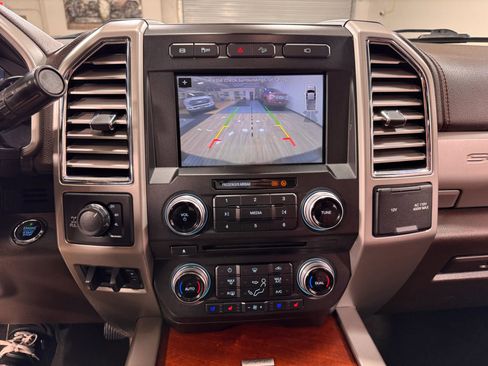 Used 2018 Ford F250 King Ranch w/ King Ranch Ultimate Package image 22