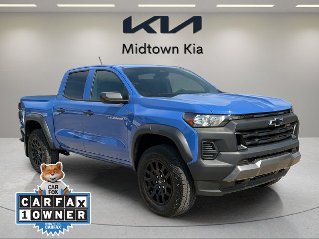 Used 2025 Chevrolet Colorado Trail Boss AWD/4WD image 1