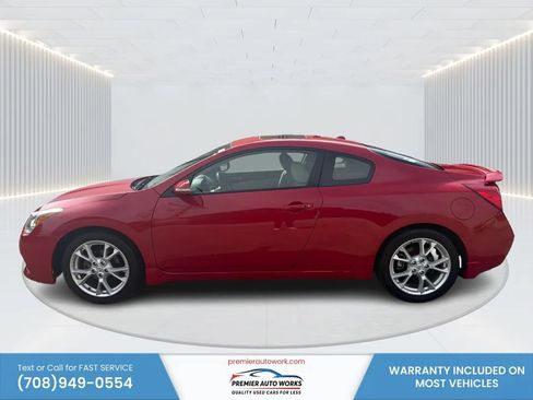 Used 2010 Nissan Altima 2.5 S w/ Premium Pkg FWD image 9