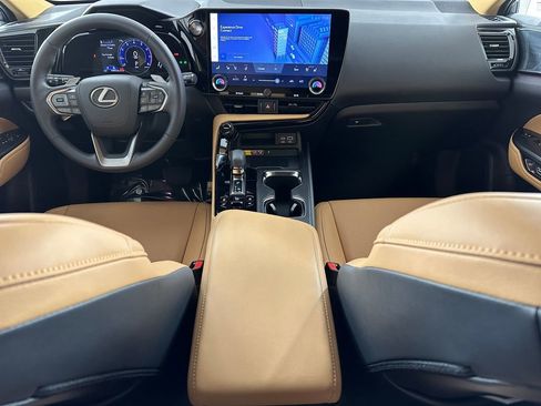 Used 2023 Lexus NX 350 AWD image 4
