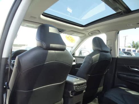 Used 2024 Toyota Grand Highlander AWD image 23