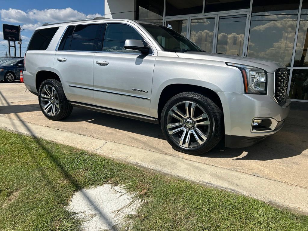 Used 2019 GMC Yukon Denali w/ Denali Ultimate Package RWD image 2