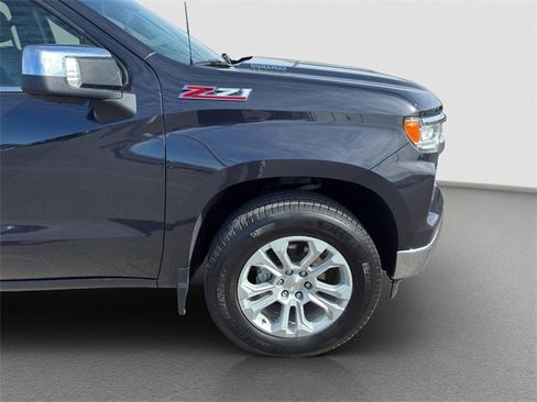 Used 2022 Chevrolet Silverado 1500 LTZ image 27