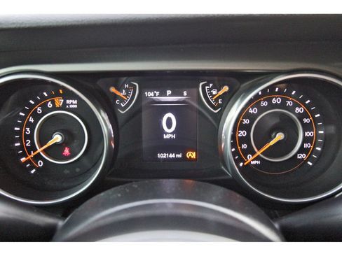 Used 2018 Jeep Wrangler Unlimited Sport S AWD/4WD image 16