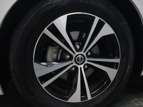 Used 2023 Nissan Sentra SV w/ All-Weather Package FWD image 32