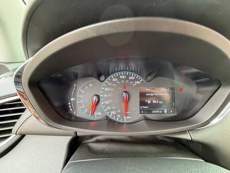 Used 2021 Chevrolet Trax LS FWD image 25