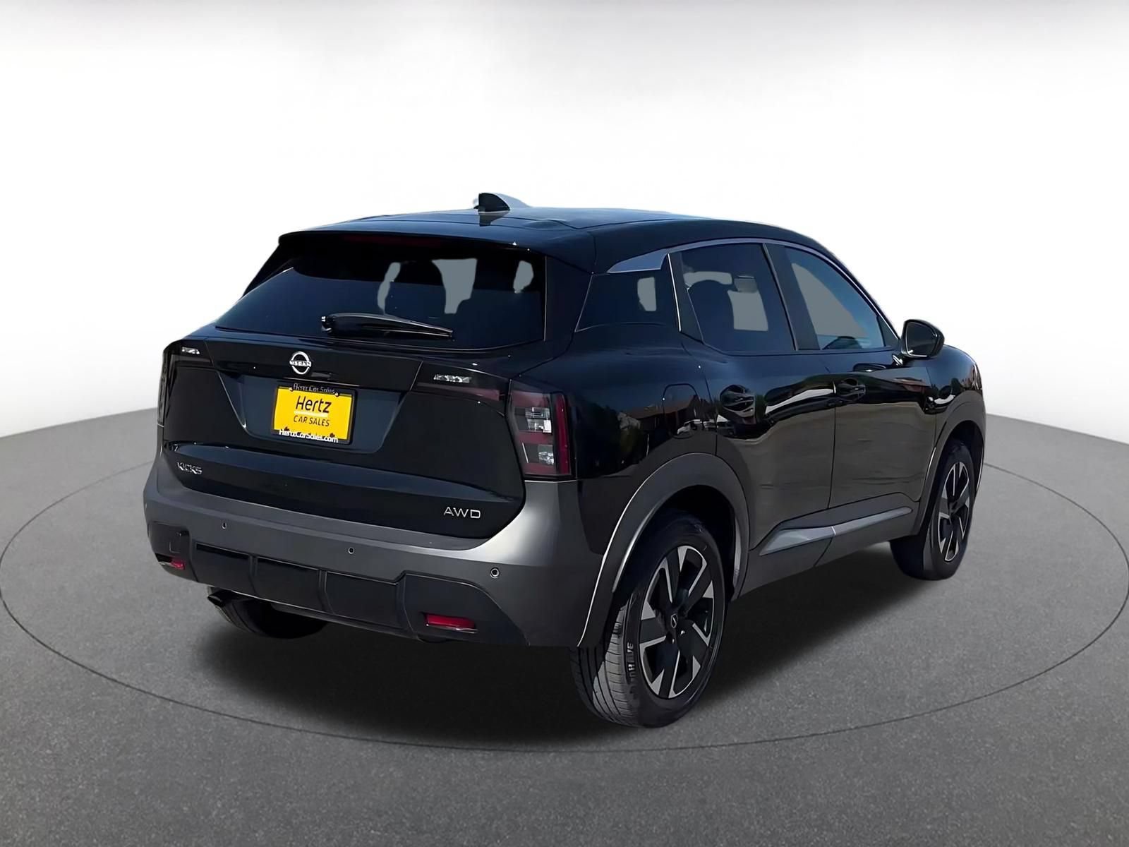 Used 2025 Nissan Kicks SV AWD/4WD image 14