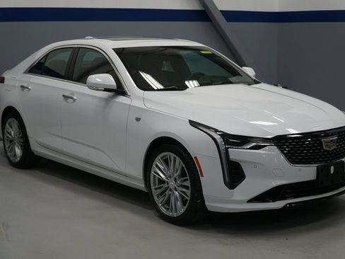 Used 2023 Cadillac CT4 Premium Luxury image 8