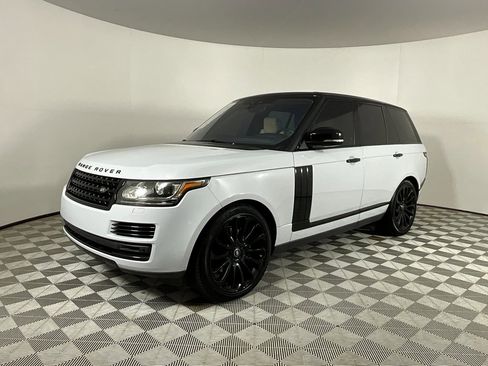 Used 2017 Land Rover Range Rover HSE image 1