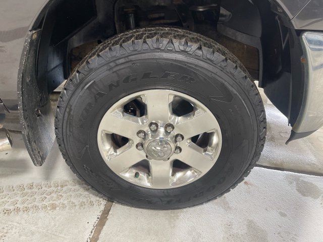 Used 2015 RAM 2500 Big Horn AWD/4WD image 11