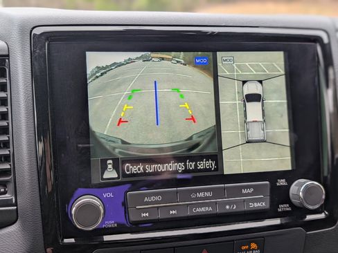 Used 2023 Nissan Frontier PRO-4X w/ Pro-4X Premium Package image 28