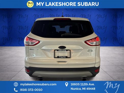 Used 2015 Ford Escape SE AWD/4WD image 6
