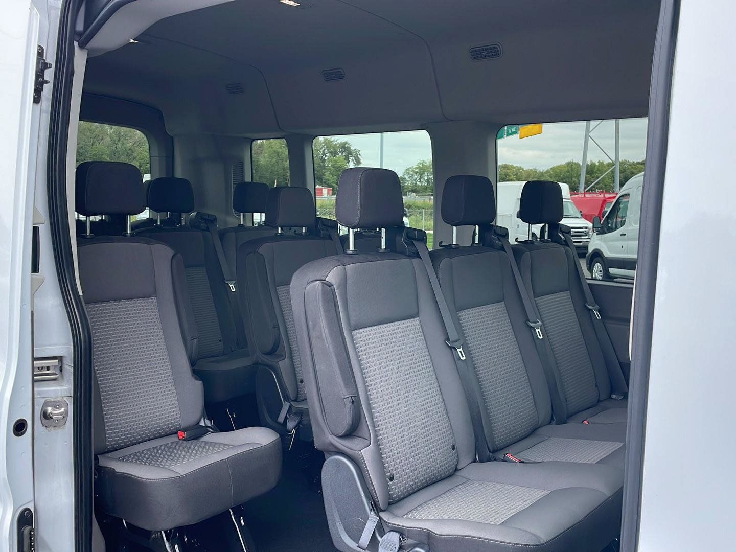 Used 2025 Ford Transit 350 XLT RWD image 24
