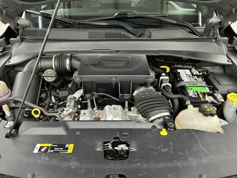 Used 2023 Jeep Compass Limited AWD/4WD image 25