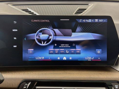New 2026 BMW X1 xDrive28i w/ Convenience Package AWD/4WD image 16