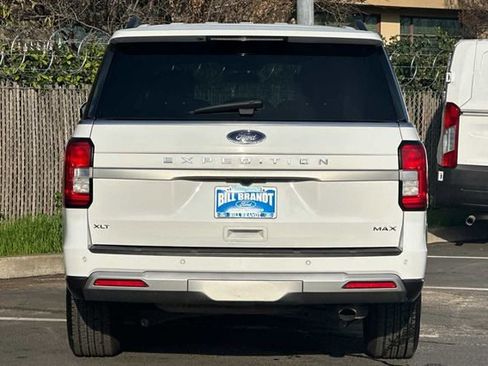 Certified 2024 Ford Expedition Max XLT image 8
