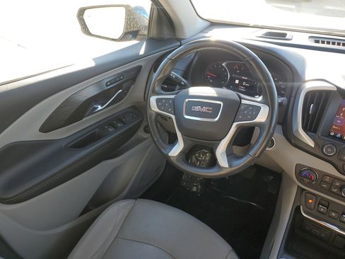 Used 2019 GMC Terrain SLT w/ Preferred Package image 17