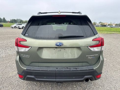 Used 2021 Subaru Forester Limited AWD/4WD image 8
