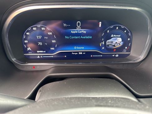 Used 2023 Chevrolet Tahoe LT w/ Luxury Package image 9