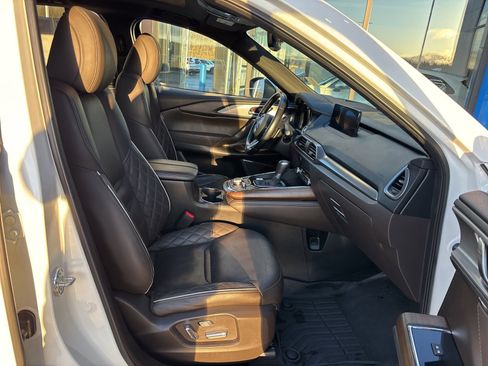 Used 2021 MAZDA CX-9 Signature image 17