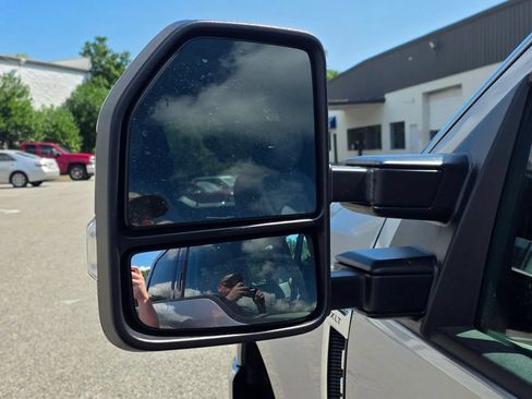 Used 2020 Ford F250 XLT w/ XLT Premium Package AWD/4WD image 60