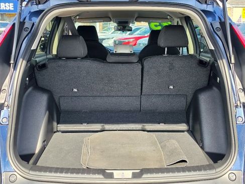 Used 2025 Honda CR-V LX image 17