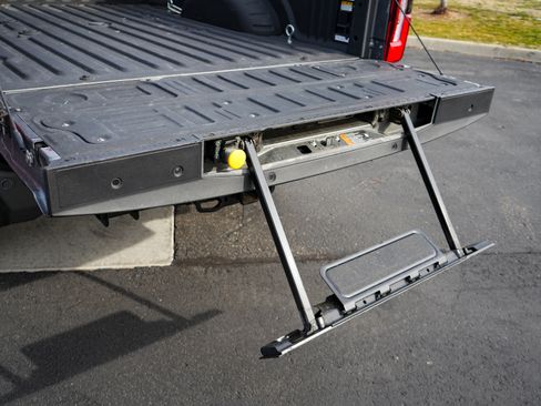 Used 2024 Ford F250 Platinum w/ Tremor Off-Road Package image 52