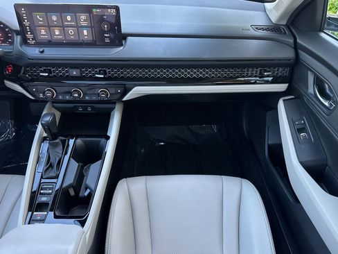 Used 2024 Honda Accord EX-L image 28
