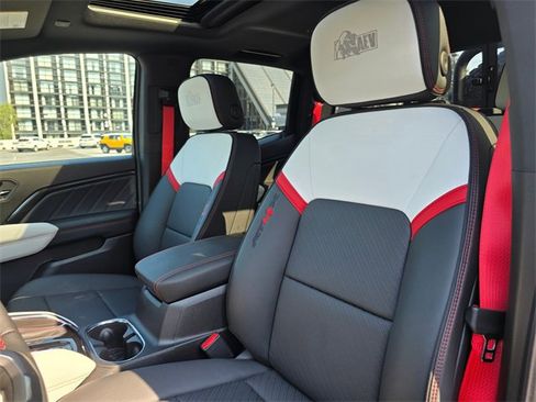New 2025 GMC Canyon AT4 w/ AT4X AEV Edition image 22