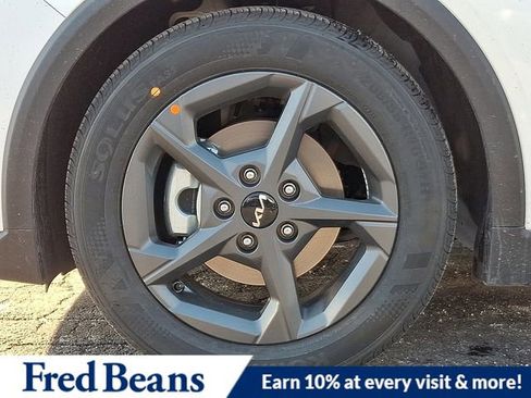 New 2026 Kia K4 LXS image 5