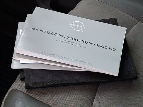 Used 2021 Nissan NV 1500 S image 27