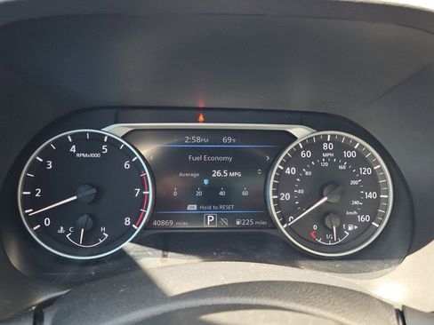 Used 2024 Nissan Sentra SR FWD image 15