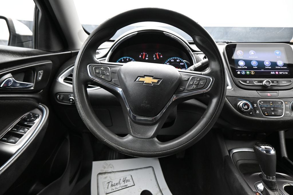 Used 2019 Chevrolet Malibu LT FWD image 15