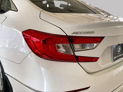 Used 2019 Honda Accord EX-L image 25