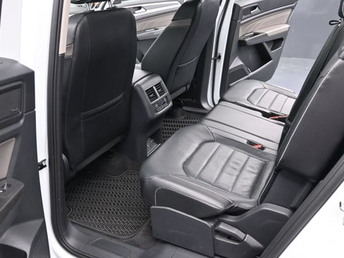 Used 2022 Volkswagen Atlas SEL Premium AWD/4WD image 13