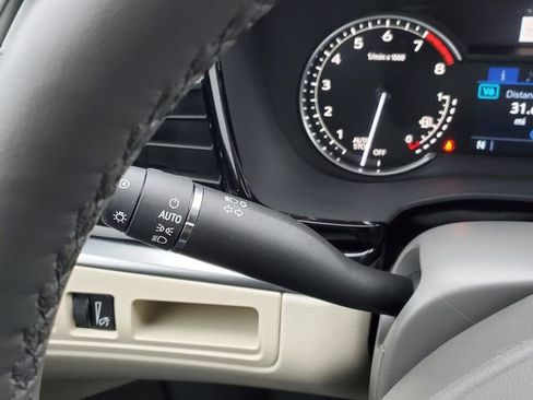 Certified 2024 Cadillac XT6 Premium Luxury image 28