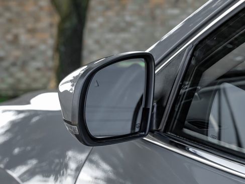 Used 2021 Jeep Cherokee Limited w/ Mopar Interior Package image 52