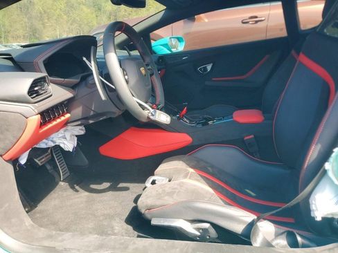 Used 2024 Lamborghini Huracan Tecnica RWD image 6