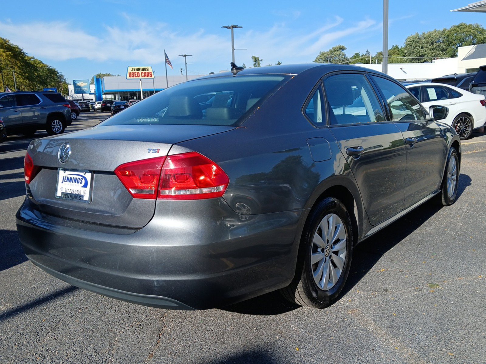 Used 2015 Volkswagen Passat 1.8T Wolfsburg Edition FWD image 4