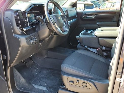 Used 2022 Chevrolet Silverado 1500 LT w/ Protection Package image 8