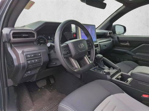 Used 2024 Toyota Tacoma TRD Off-Road image 11