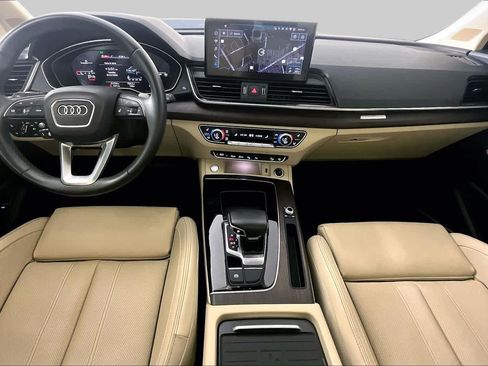 Used 2022 Audi Q5 2.0T Prestige w/ Prestige Package AWD/4WD image 14