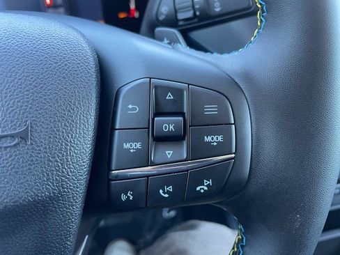 New 2025 Ford Maverick Lobo image 23