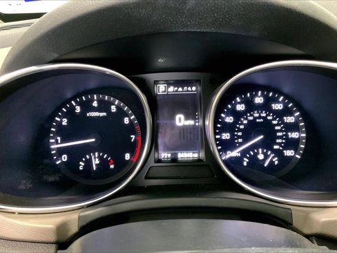 Used 2017 Hyundai Santa Fe Sport w/ 2.0T Ultimate Tech Package 05 AWD/4WD image 18