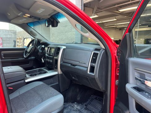 Used 2018 RAM 2500 Big Horn AWD/4WD image 26
