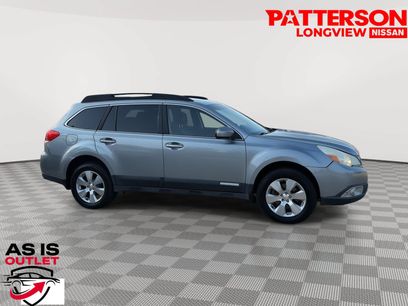 Used 2011 Subaru Outback 3.6R Limited w/ PWR Moonroof Pkg