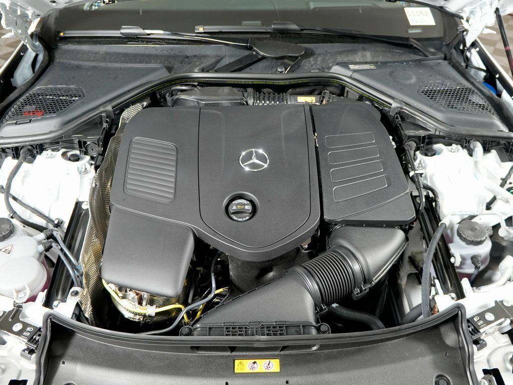 Used 2026 Mercedes-Benz E 350 4MATIC Sedan image 33
