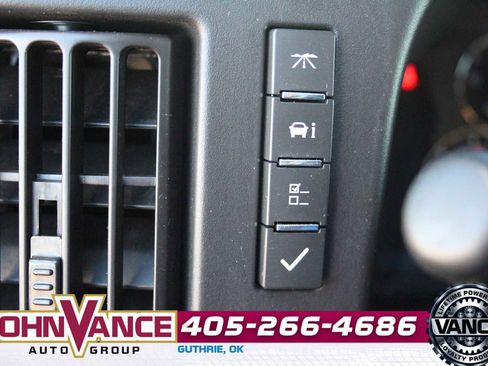 Used 2020 Chevrolet Express 2500 LS w/ Communications Package image 25