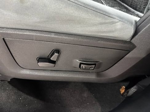 Used 2018 RAM 1500 Big Horn AWD/4WD image 19