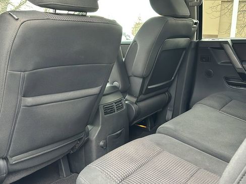 Used 2012 Nissan Titan SV w/ SV Value Truck Pkg image 27